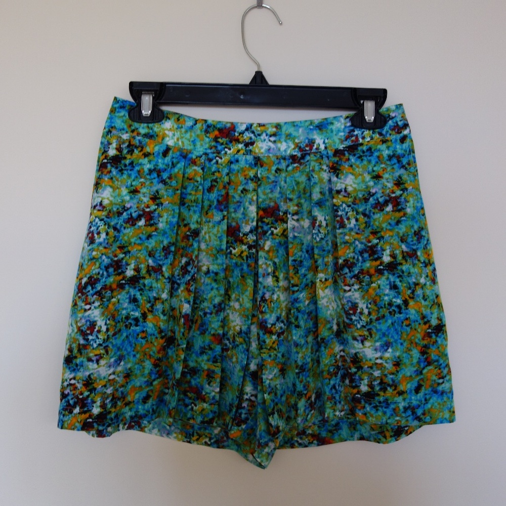 Silky Floral Shorts/Skort